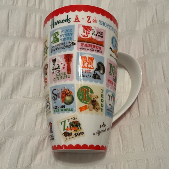 Harrod’s Fine Bone China London Mug - Picture 2 of 3